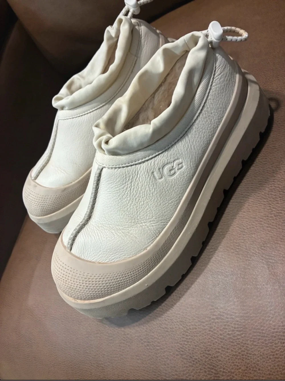 UGG Women's Cream/Tan Leather Platform Clog Sneakers